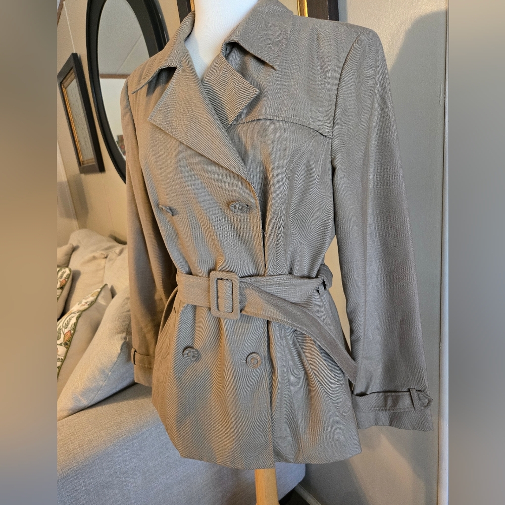 Signature By Larry Levine:Women's Tan Jacket
